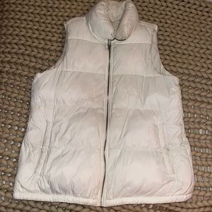 Old navy white puffer vest